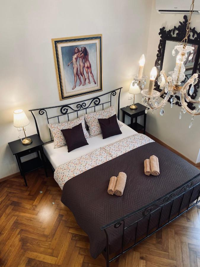 Visum Apartments ไพราน ภายนอก รูปภาพ