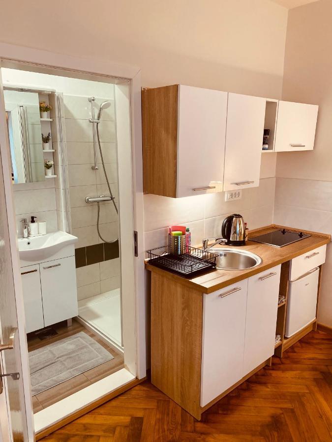 Visum Apartments ไพราน ภายนอก รูปภาพ
